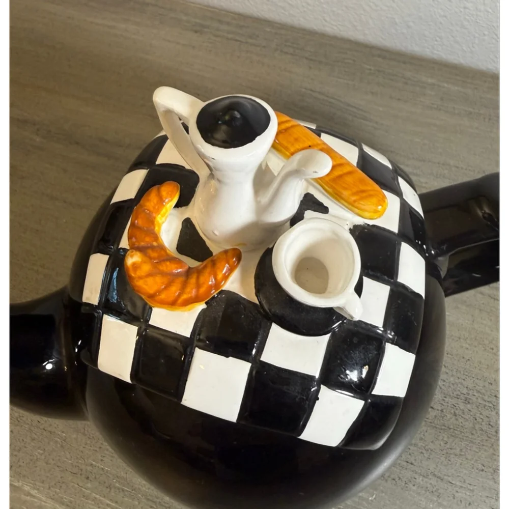 Vintage Black White Check Teapot Whimsical Lid Taiwan MacKenzie Childs Style